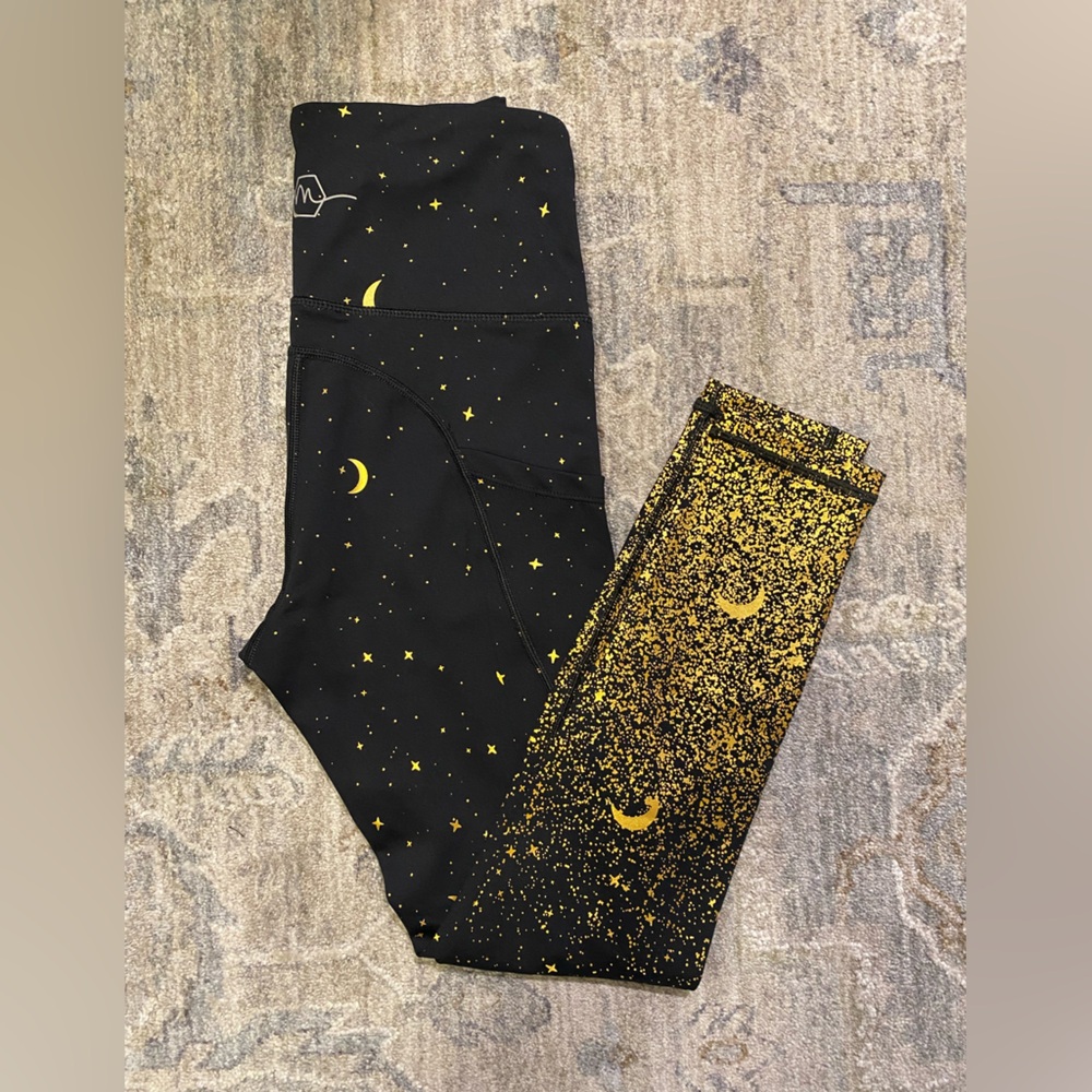 NWOT Maven Thread Moon Leggings 🌙